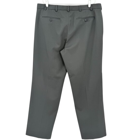 Izod Men's Flat Front Straight Leg Classic Fit Grey Dress Pants Size 40x32 - Picture 2 of 10